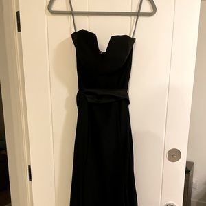 Vera Wang Black Formal Dress